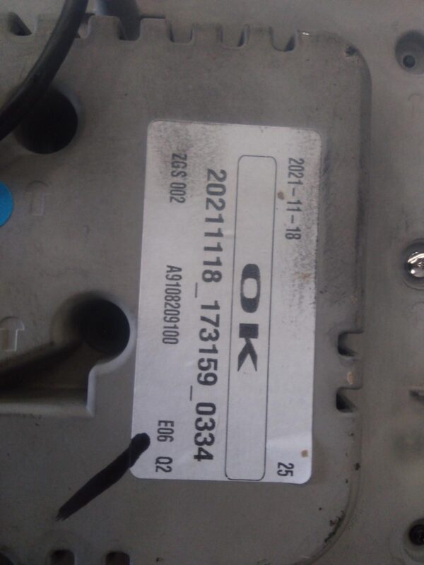 MERCEDES SPRINTER VS30 05/2018-ON STEREO/HEAD UNIT TOUCHSCREEN 10.25IN - Image 3