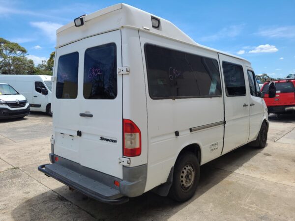 MERCEDES BENZ SPRINTER 02/1998-10/2006 LEFT FRONT WINDOW REG/MOTOR POWER - Image 9