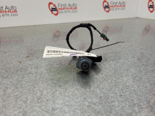 MERCEDES BENZ VIANO 639 07/2005-12/2014 CAMERA AND BRACKET ONLY WAGON - Image 2