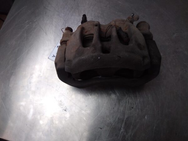 MERCEDES BENZ SPRINTER VS30 05/18-2022 CALIPER LEFT REAR MANUAL HANDBRAKE TYPE - Image 2