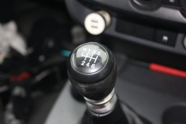 MAZDA BT50 UP-UR 10/2011-06/2020 LEFT FRONT HUB ASSEMBLY 2WD LOW RIDE - Image 18