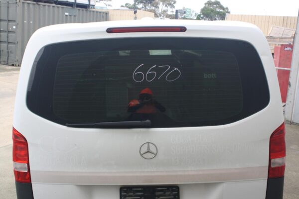 MERCEDES BENZ VITO 447 03/2015-2023 LEFT REAR BUMPER BAR END BLACK - Image 28