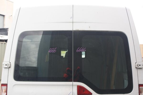 RENAULT MASTER X62 09/2011-ON LOCK MECHANISM LOWER RIGHT BARN DOOR - Image 27