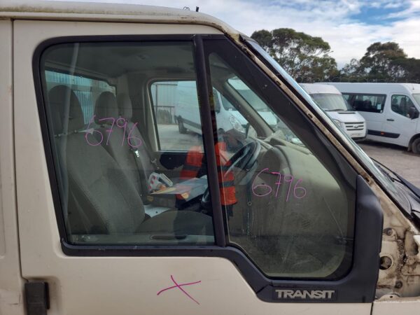 FORD TRANSIT VH-VJ 10/2000-08/2006 LEFT FRONT DOOR HANDLE OUTER - Image 10