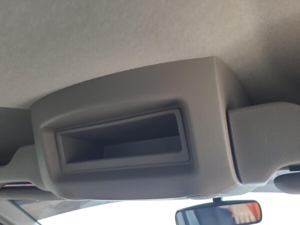 RENAULT MASTER X62 09/2011-ON COURTESY LIGHT - Image 38