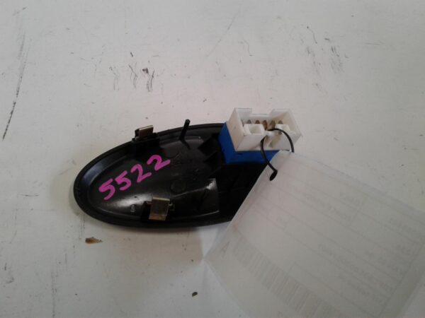 IVECO DAILY 2002-2006 LEFT FRONT POWER WINDOW SWITCH VAN - Image 2