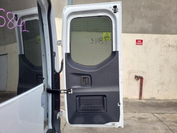 MERCEDES BENZ SPRINTER VS30 05/2018-ON UPPER RIGHT BARN DOOR HINGE 270 DEGREE - Image 28