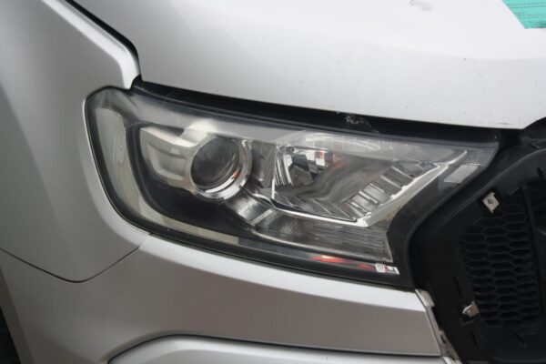 FORD RANGER PX SERIES 2 06/2015-06/2018 FRONT CAMERA INTERIOR MIRROR MOUNTED - Image 11