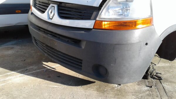 RENAULT MASTER X70 05/2007-06/2010 FRONT BUMPER - Image 11