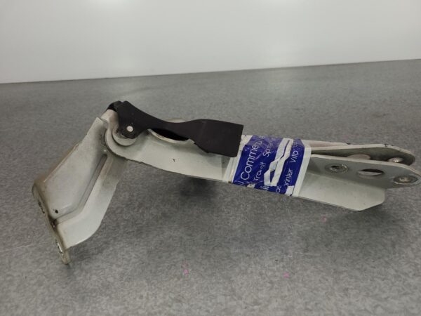 RENAULT MASTER X62 09/2011-01/2020 BONNET HINGE PAIR - Image 2