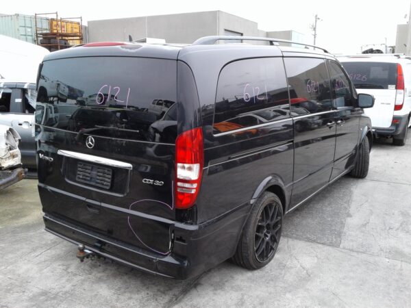 MERCEDES BENZ VIANO 639 07/2005-12/2014 HIGH LEVEL STOPLIGHT WAGON - Image 6