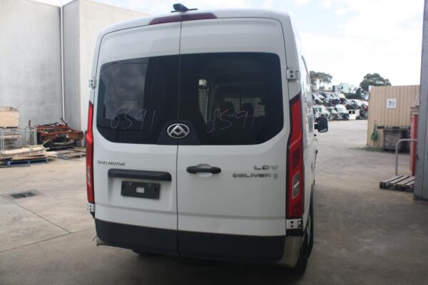 LDV DELIVER 9 07/2020-2024 FLASHER SWITCH - Image 3