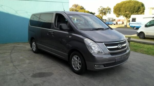 HYUNDAI ILOAD/IMAX TQ 11/2007-03/2012 RADIATOR FAN 2.5L DIESEL ALLOY INLET - Image 3