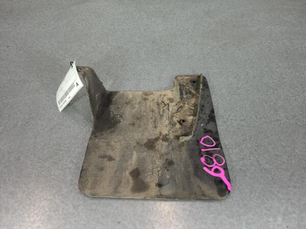 RENAULT MASTER X62 09/2011-ON MUD FLAPS RIGHT FRONT - Image 2