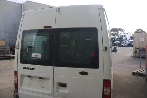 FORD TRANSIT VM 09/2006-12/2011 RIGHT RADIATOR SUPPORT BOLT OFF TYPE - Image 6