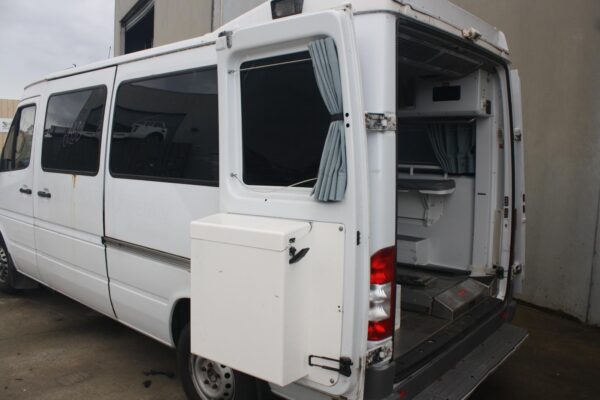 MERCEDES BENZ SPRINTER 02/1998-10/2006 LEFT UPPER SLIDING DOOR ROLLER VAN - Image 20