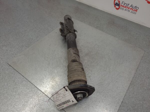 MERCEDES BENZ SPRINTER VS30 05/2018-2024 RIGHT FRONT STRUT DIESEL 2.1L RWD - Image 2