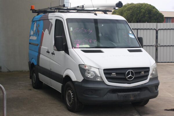 MERCEDES BENZ SPRINTER NCV3 10/2006-04/2018 RIGHT SLIDING DOOR RUBBER SEAL - Image 6