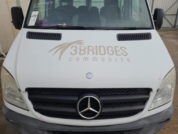 MERCEDES BENZ SPRINTER NCV3 10/2006-09/2013 FRONT BUMPER NON PARK SENSORS TYPE - Image 12