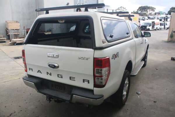 FORD RANGER 07/2018-04/2022 FRONT CAMERA WINDSCREEN MOUNTED P/N JB3T-19H406 - Image 8