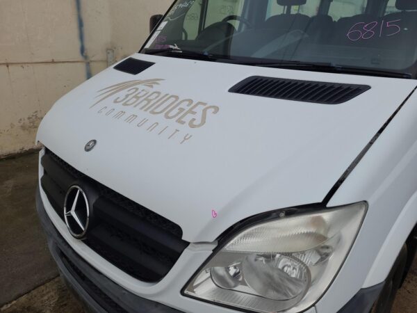 MERCEDES BENZ SPRINTER NCV3 10/2006-09/2013 FRONT BUMPER NON PARK SENSORS TYPE - Image 11