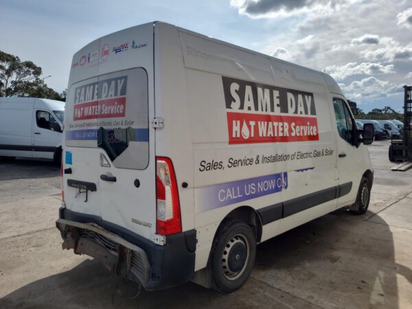RENAULT MASTER X62 09/2011-ON COURTESY LIGHT - Image 27