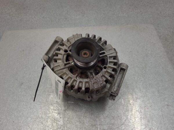 MERCEDES BENZ SPRINTER VS30 05/2018-01/2022 ALTERNATOR DIESEL 2.1L 250AMP - Image 2