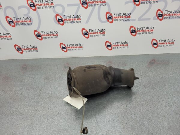 MERCEDES BENZ VIANO 639 07/2005-12/2014 REAR COIL SPRING LEFT WITH HOSE WAGON - Image 2