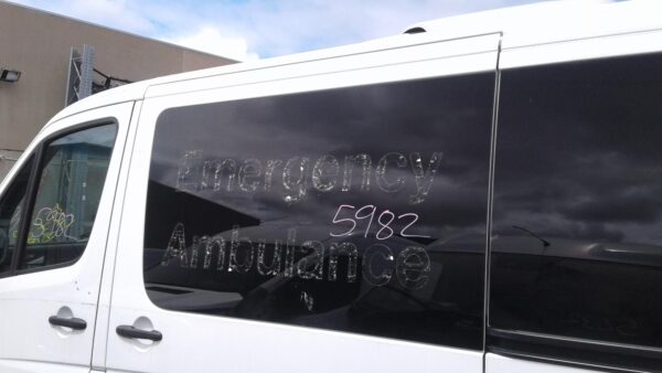 MERCEDES BENZ SPRINTER 10/2006-04/2018 LEFT BLIND SPOT SENSOR AND BRACKET - Image 27