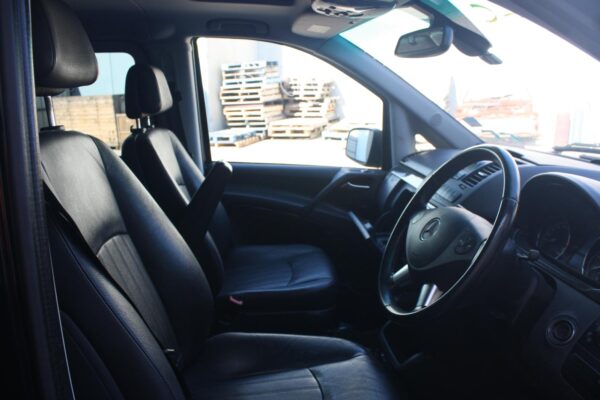 MERCEDES BENZ VIANO 639 07/2005-12/2014 COURTESY LIGHT FRONT - Image 32