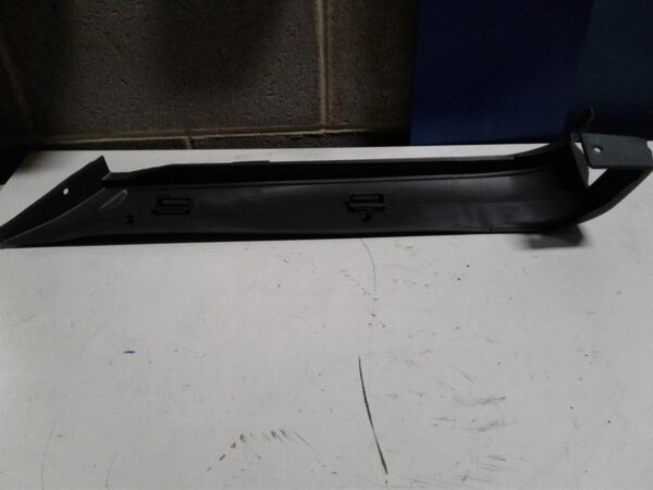 FORD TRANSIT VH-VJ 10/2000-08/2006 NEW RIGHT REAR BUMPER BAR UPPER ONLY - Image 2