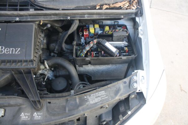 MERCEDES BENZ VITO 639 04/2004-01/2011 RIGHT FRONT HUB ASSEMBLY - Image 12