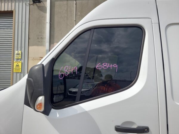 RENAULT MASTER X62 09/2011-ON COURTESY LIGHT - Image 29