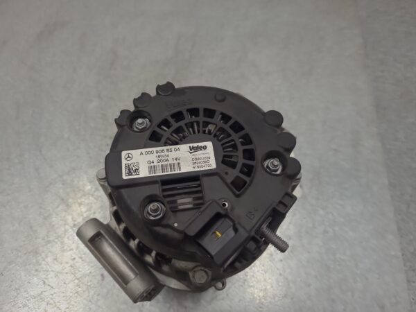 MERCEDES BENZ SPRINTER VS30 05/2018-01/2022 ALTERNATOR DIESEL 2.1L 200AMP - Image 3