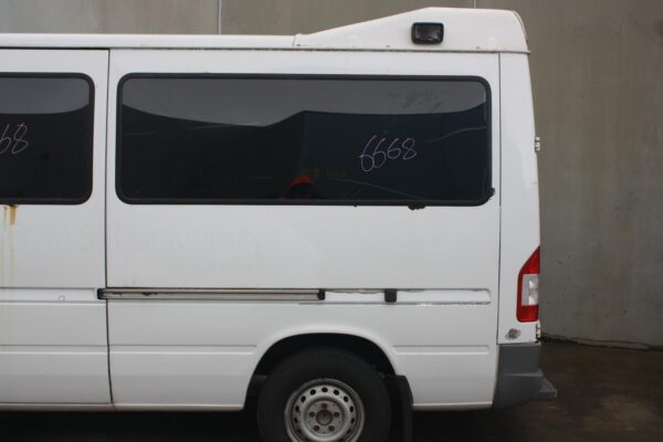 MERCEDES BENZ SPRINTER 02/1998-10/2006 LEFT UPPER SLIDING DOOR ROLLER VAN - Image 10