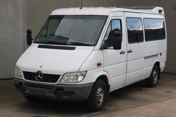 MERCEDES BENZ SPRINTER 02/1998-10/2006 LEFT UPPER SLIDING DOOR ROLLER VAN - Image 13