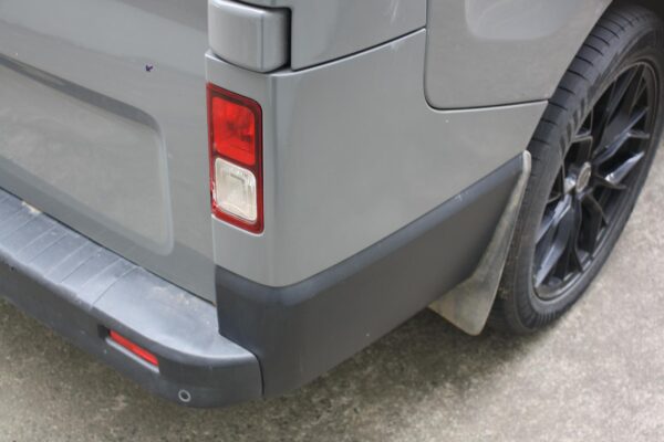 RENAULT TRAFIC X82 01/2015-2024 HIGH LEVEL STOPLIGHT BARN DOOR TYPE - Image 6