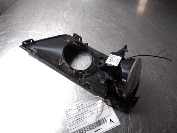 RENAULT MASTER X62 02/2020-2024 LEFT BUMPER FOGLAMP WITH TRIM - Image 2