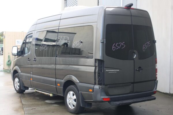 MERCEDES BENZ SPRINTER NCV3 10/2013-04/2018 RIGHT BUMPER FOGLAMP - Image 6