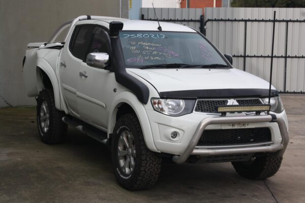 MITSUBISHI TRITON MN 08/2009-04/2015 TRANSFER SHIFTER AUTOMATIC T/M TYPE - Image 4