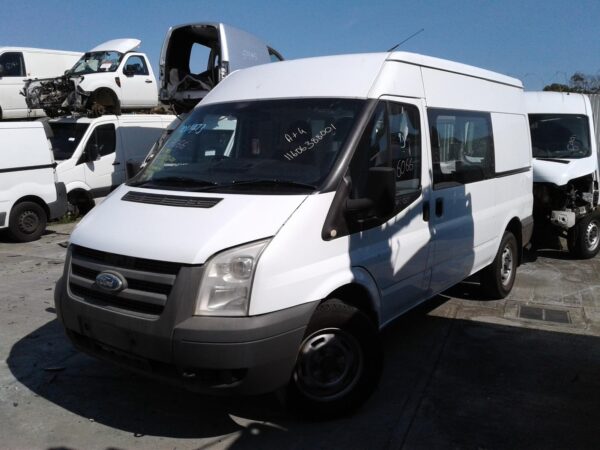 FORD TRANSIT VM 07/2006-02/2014 FACTORY FLOOR MATS/BOOT LINER LEFT WHEEL ARCH - Image 4