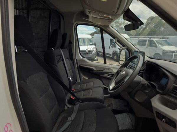 LDV DELIVER 9 07/2020-2024 LEFT FRONT DOOR REGULATOR ASSEMBLY - Image 10