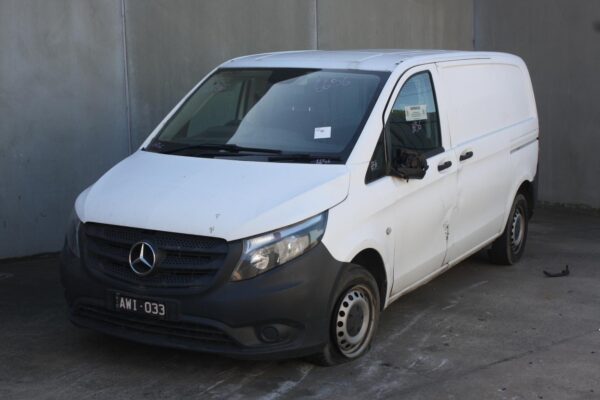 MERCEDES BENZ VITO 447 03/2015-ON LEFT TAILGATE HINGE - Image 4