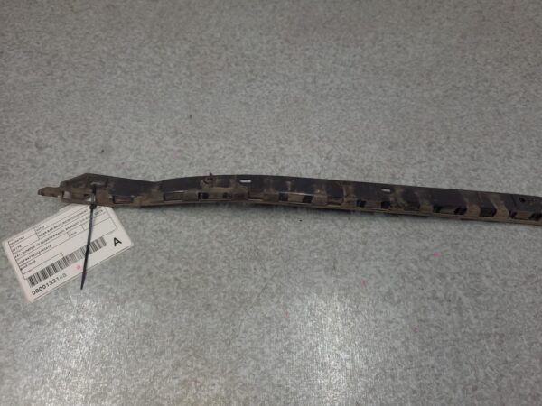 MERCEDES BENZ VITO 447 03/2015-2024 LEFT BUMPER TO QUARTER PANEL BRACKET - Image 2