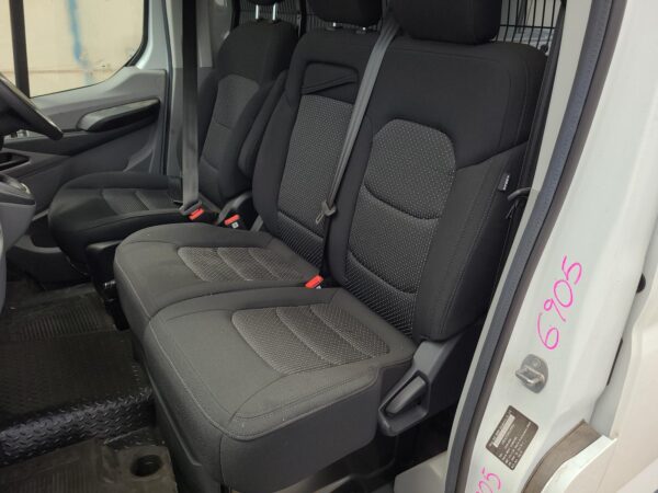 LDV DELIVER 9 07/2020-2024 BODY SEAL RUBBER LEFT SLIDING DOOR - Image 11