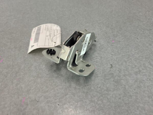 LDV DELIVER 9 07/2020-2024 LOCK MECHANISM RIGHT BARN DOOR UPPER - Image 3