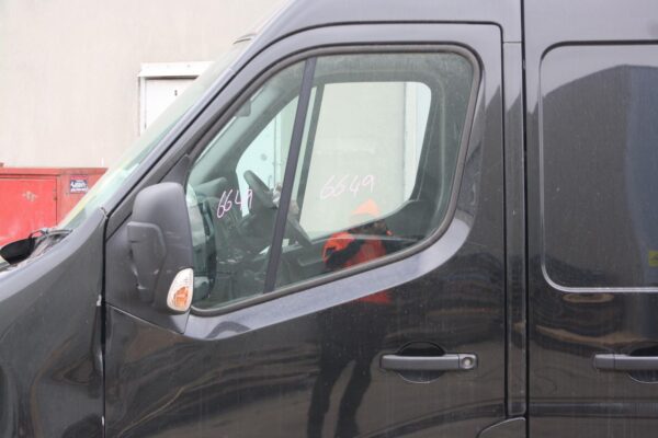 RENAULT MASTER X62 09/2011-ON UPPER LEFT FRONT DOOR HINGE/RUNNER - Image 40