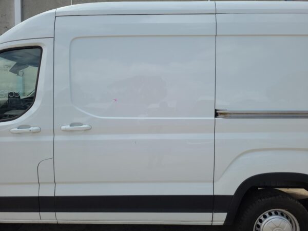 LDV DELIVER 9 07/2020-2024 DOOR HANDLE OUTER LEFT FRONT COLOUR CODED - Image 10