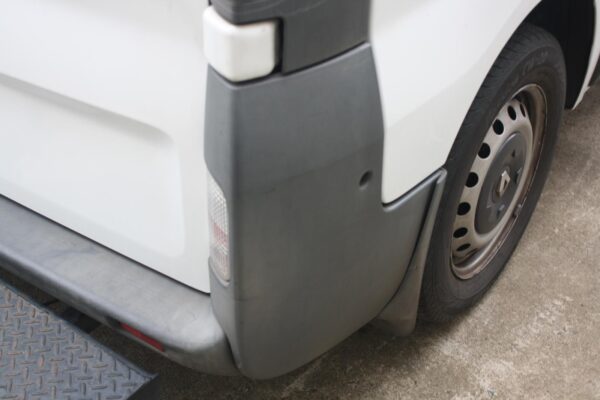 RENAULT TRAFIC X83 04/2004-12/2014 REAR BUMPER BAR END RIGHT - Image 7