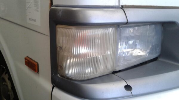 FORD ECONOVAN JH 10/1999-12/2006 RIGHT GUARD FLASHER REPEATER - Image 9